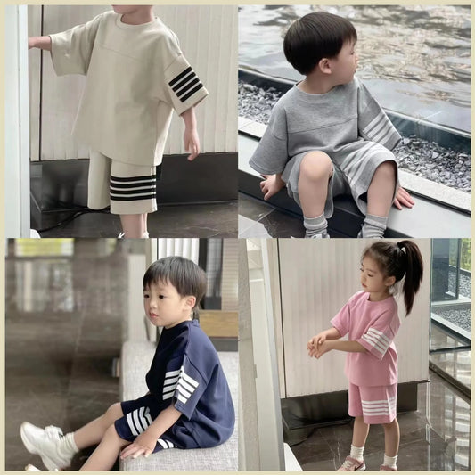 Trendy Boys Sports Set – Solid Color T-shirt & Shorts